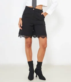 Bermuda con pizzo