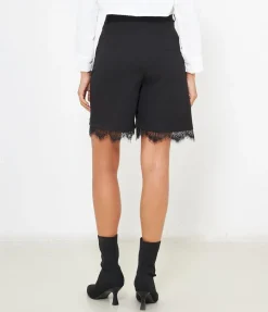 Bermuda con pizzo