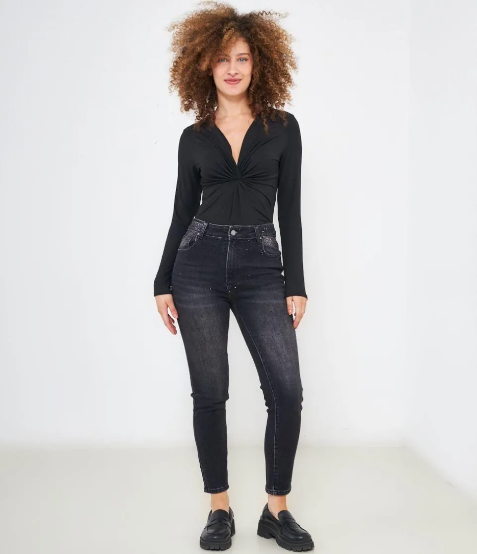 Body con arriccio