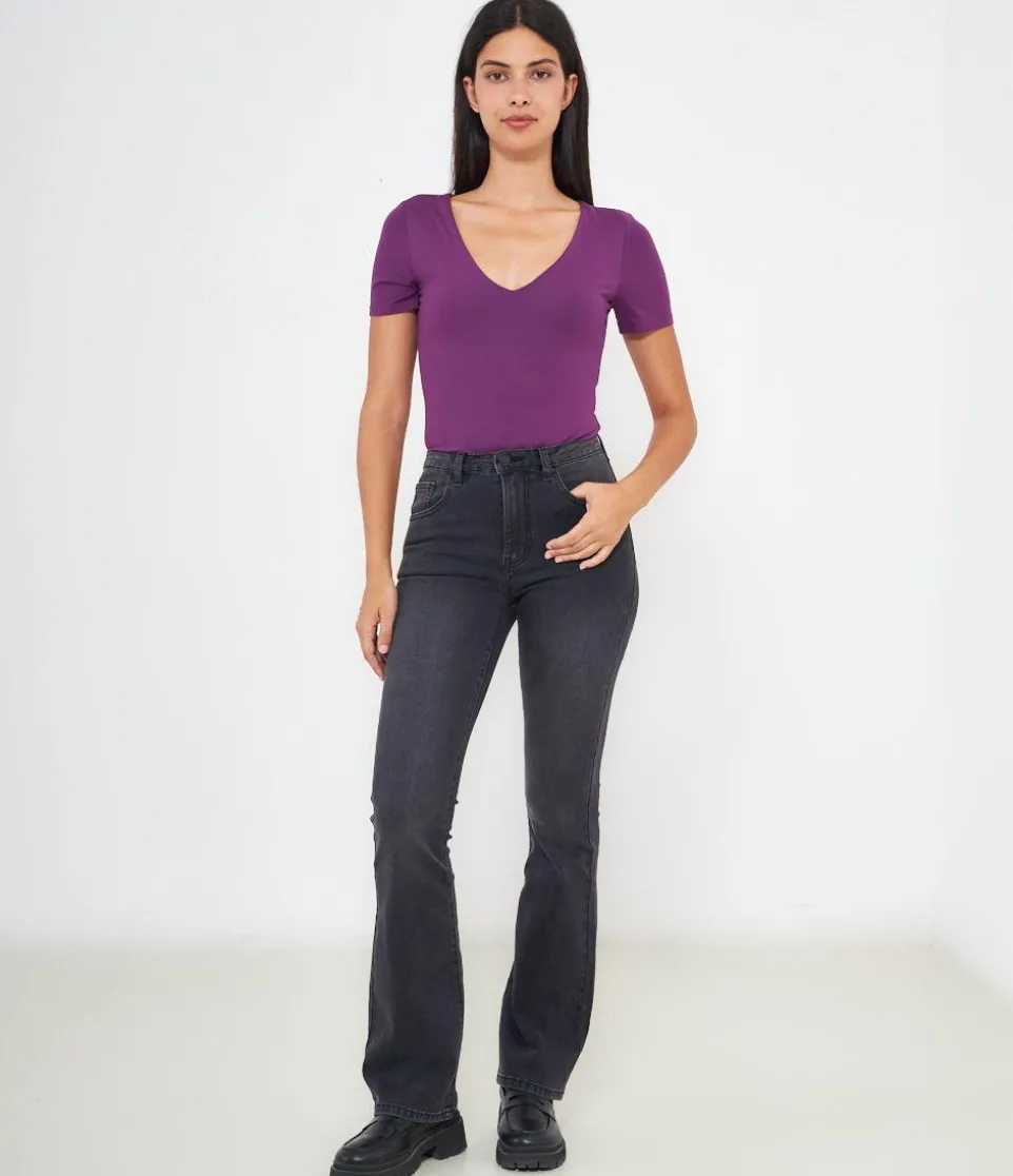 Body scollo a V