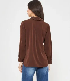 Camicia con strass frontali