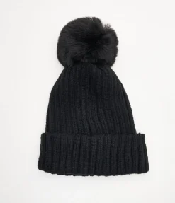 Cappello con pon pon