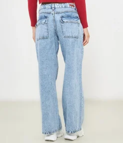 Jeans con lacci