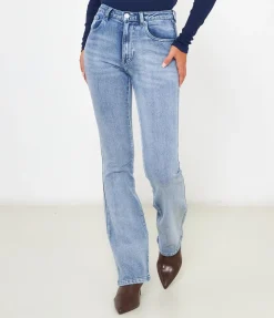 Jeans modello flare