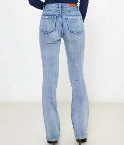 Jeans modello flare