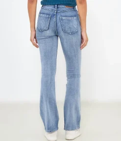 Jeans modello flare