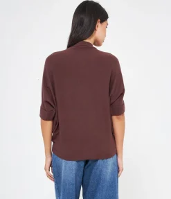 Maglia con fiore ricamato