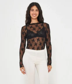 Maglia in microrete ricamata
