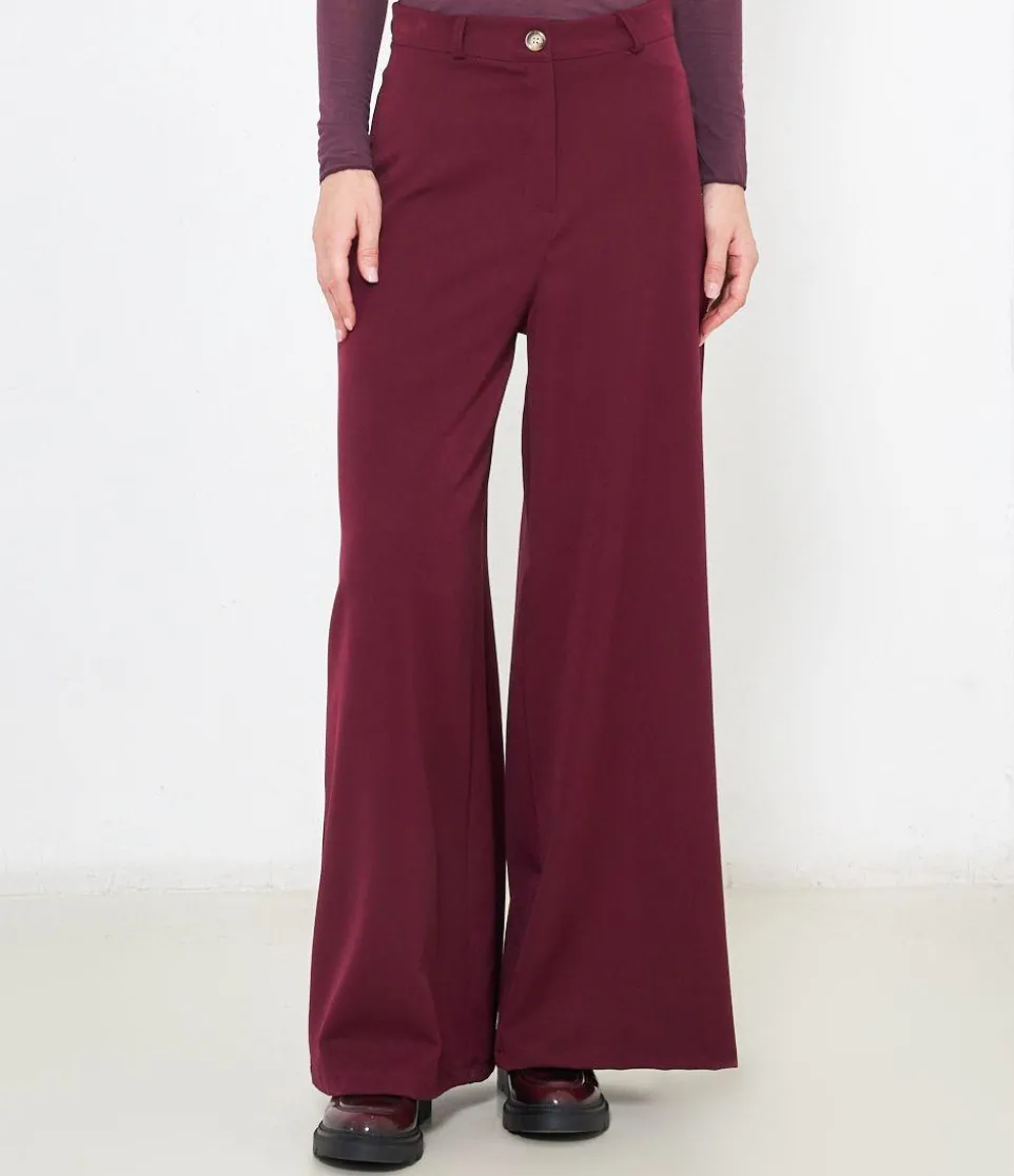 Pantaloni a gamba larga