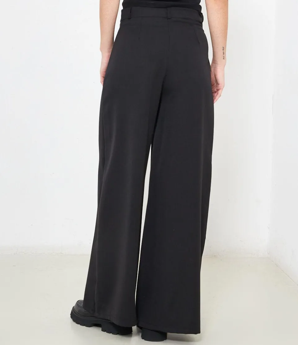 Pantaloni a gamba larga