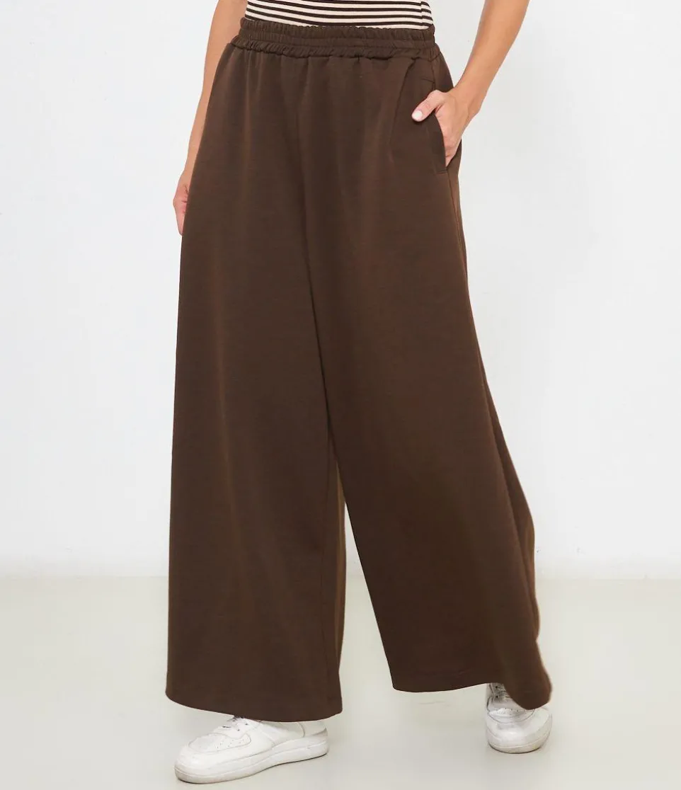 Pantaloni con elastico
