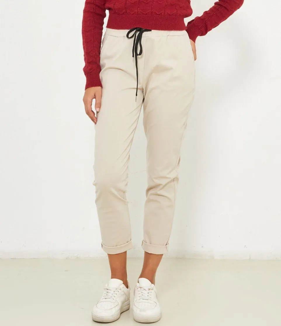 Pantaloni con elastico