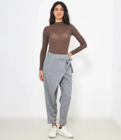 Pantaloni con patta
