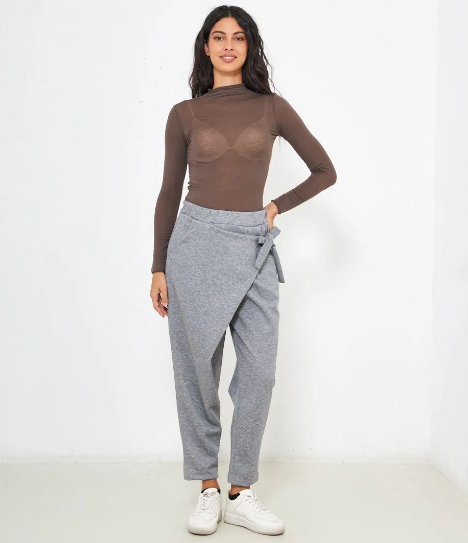 Pantaloni con patta