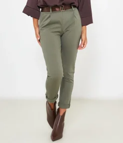 Pantaloni con risvolti