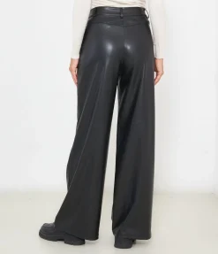 Pantaloni effetto pelle