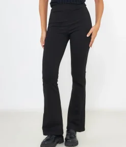 Pantaloni flare