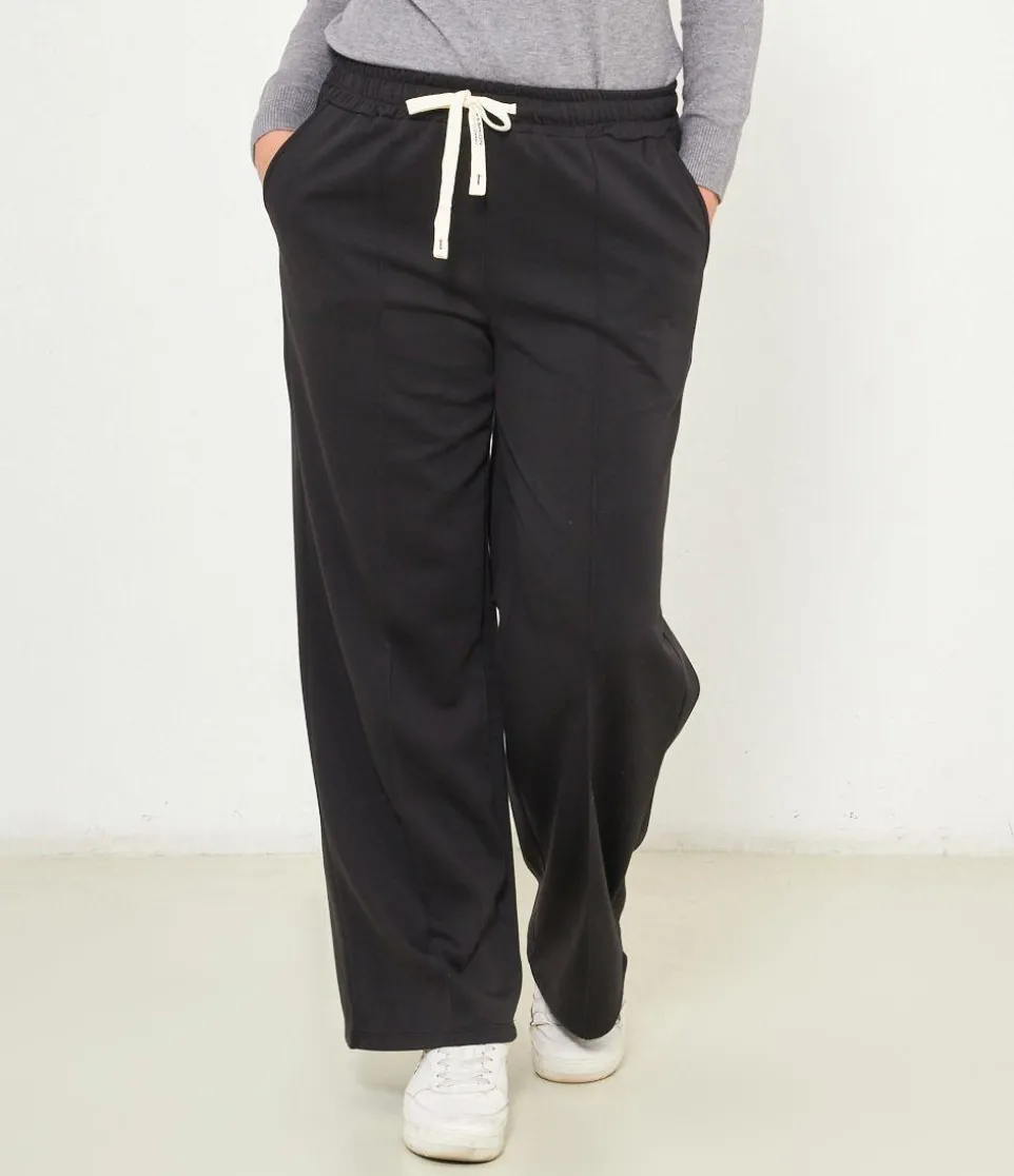 Pantaloni sporty