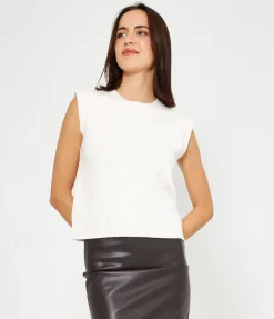 Smanicato in maglia