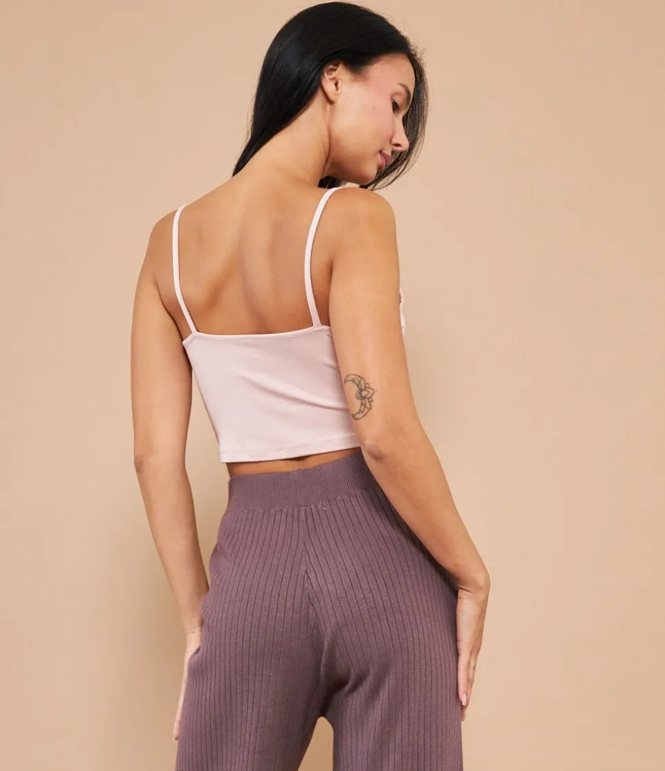 Top crop con pizzo