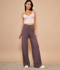 Top crop con pizzo